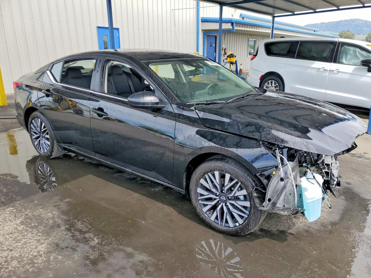 2026 Nissan Altima VIN 1N4BL4DV0TN305623 photo 4