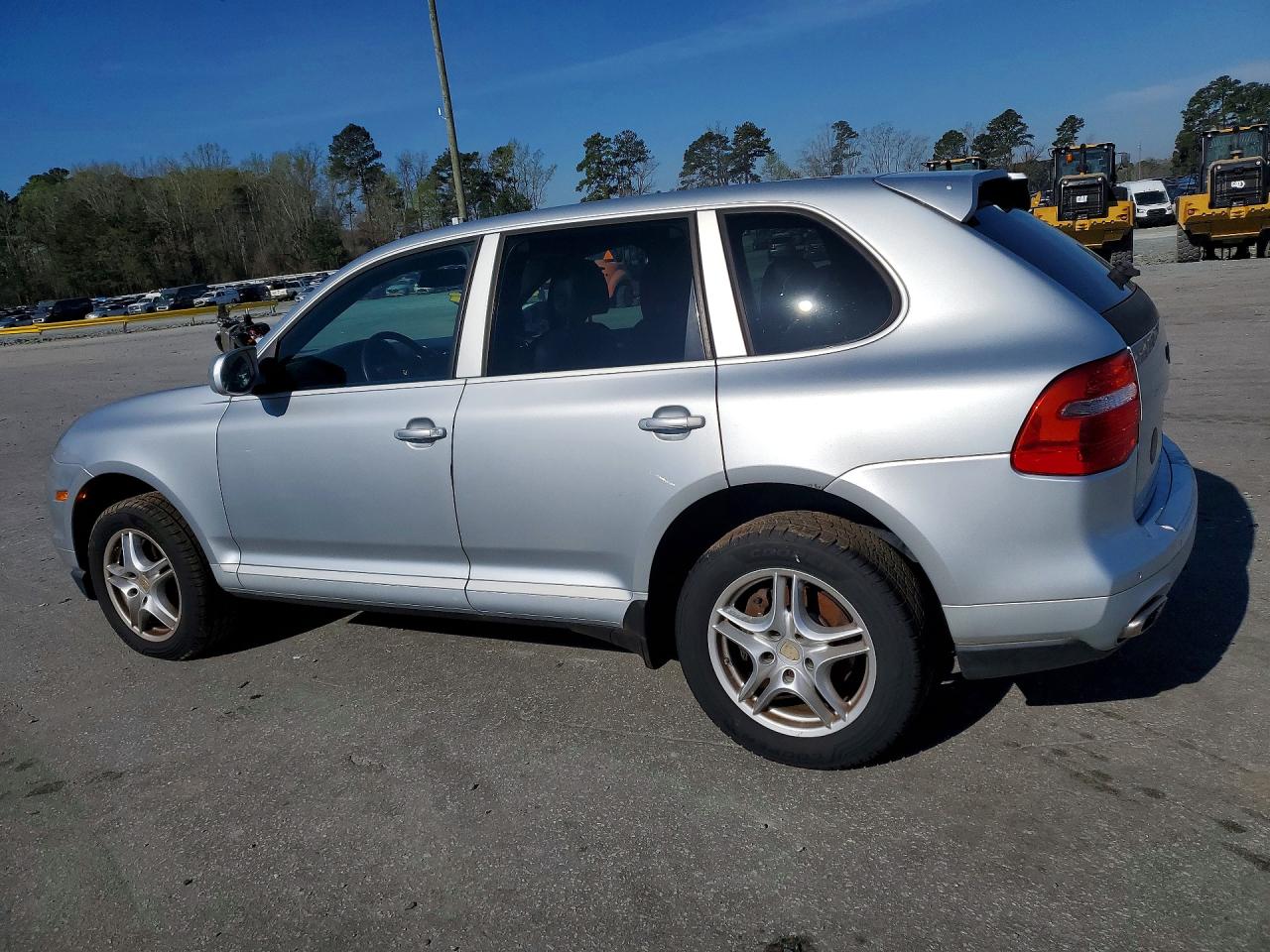 2008 Porsche Cayenne VIN WP1AA29PX8LA01114 photo 2