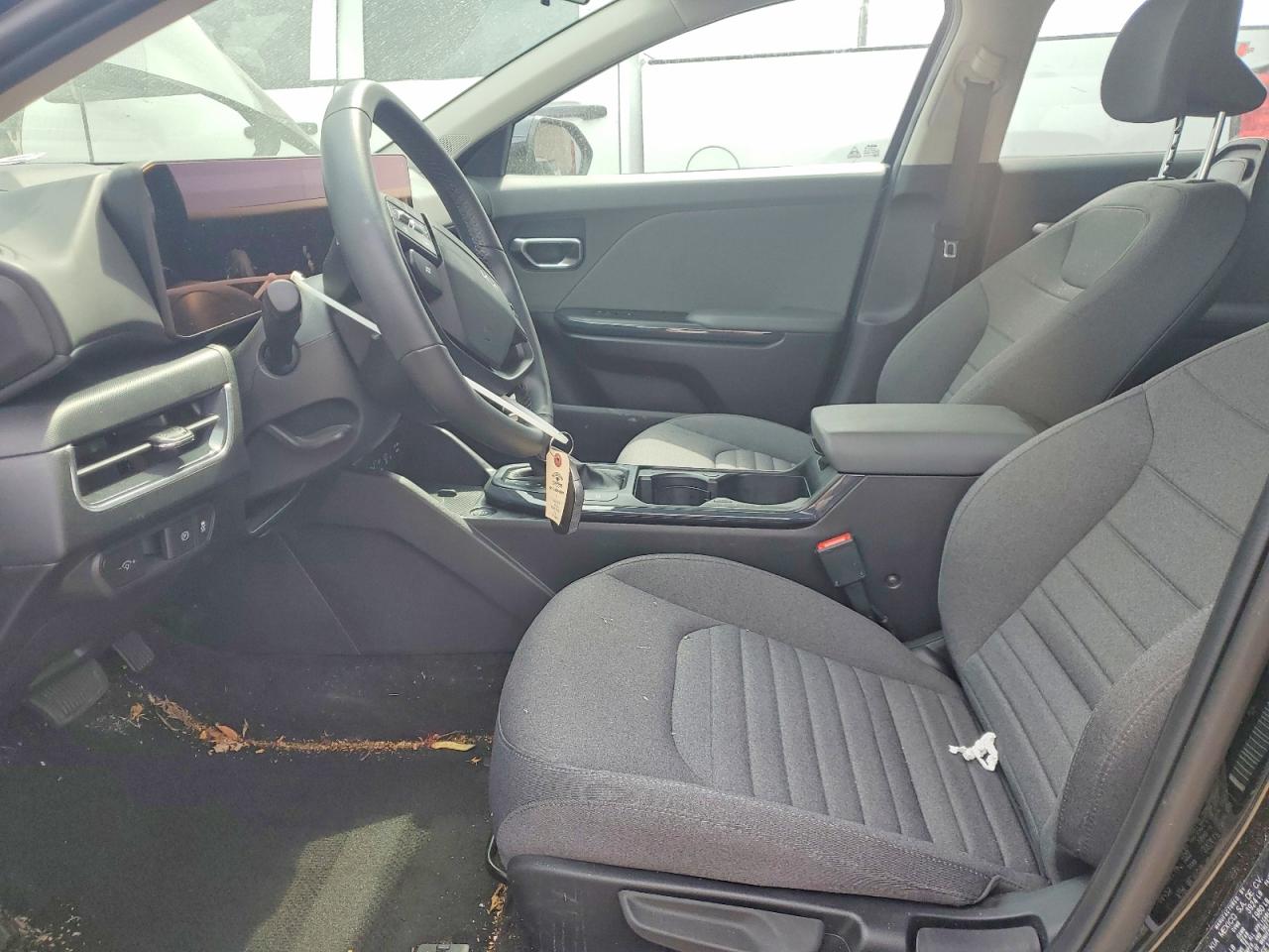 2025 Kia All other VIN 3KPFU4DE8SE140397 photo 7