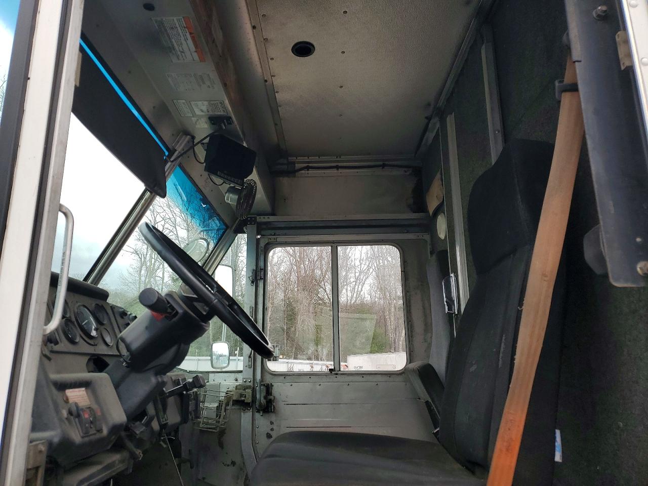 2001 FREIGHTLINER All other VIN 4UZAANBW41CH53190 photo 7