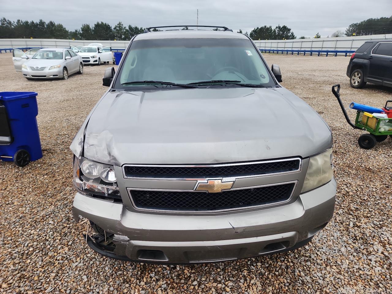 2009 Chevrolet Tahoe VIN 1GNFK230X9R268582 photo 5