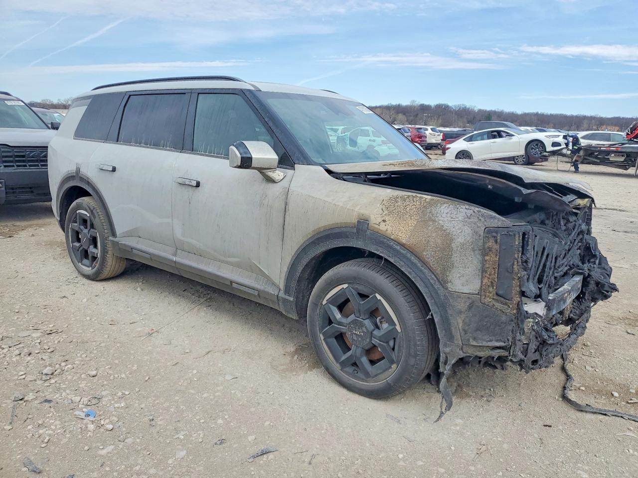 2027 Kia Telluride VIN 5XYPC5S11VG007078 photo 4