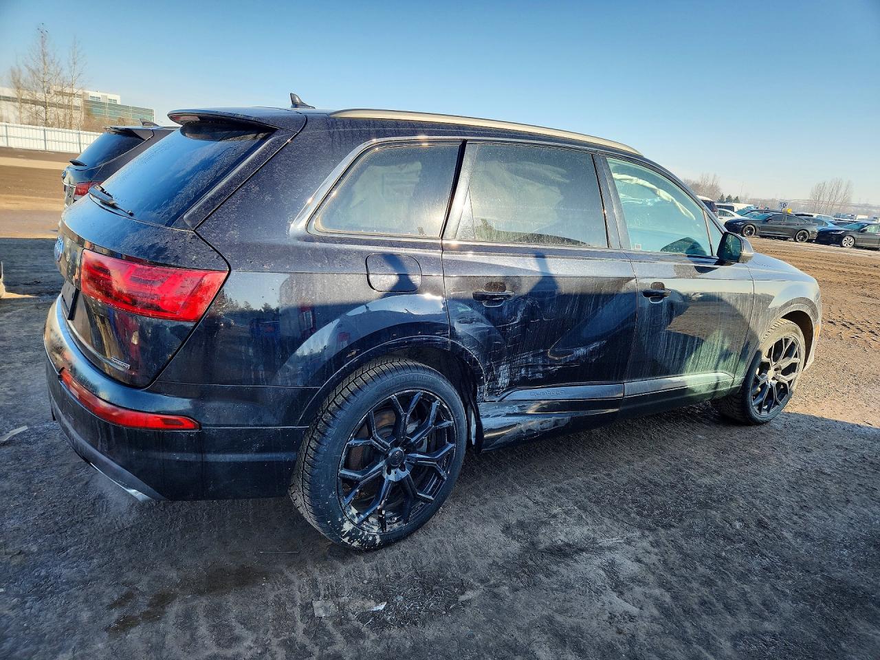 2019 Audi Q7 VIN WA1LAAF73KD035867 photo 3