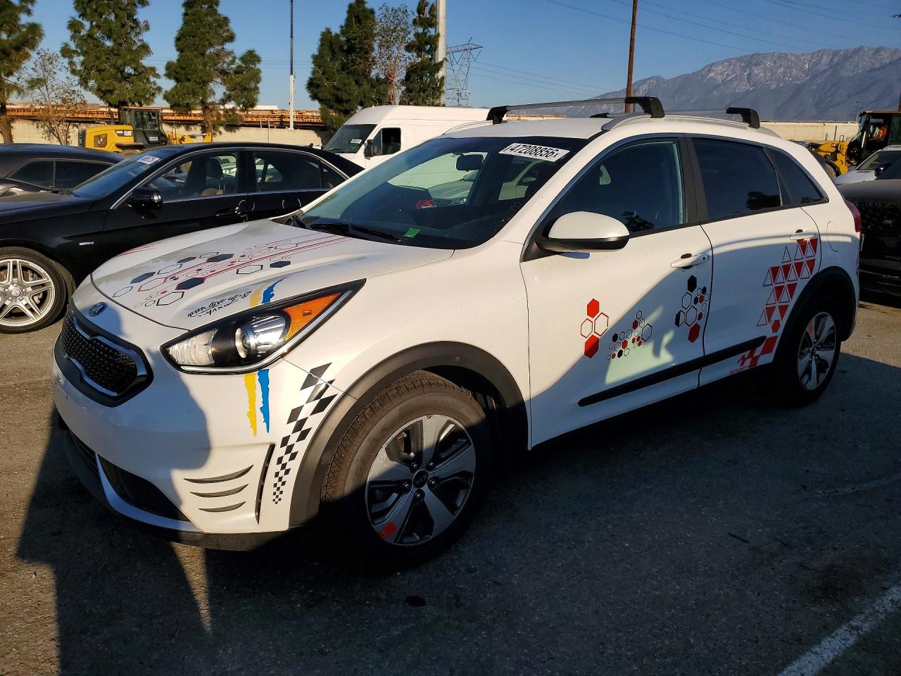 2019 Kia Niro VIN KNDCB3LC2K5284266 photo 1