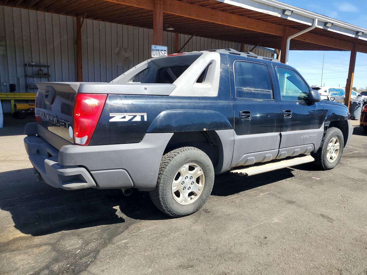 2003 CHEVROLET Avalanche VIN 3GNEK13T83G132989 photo 3