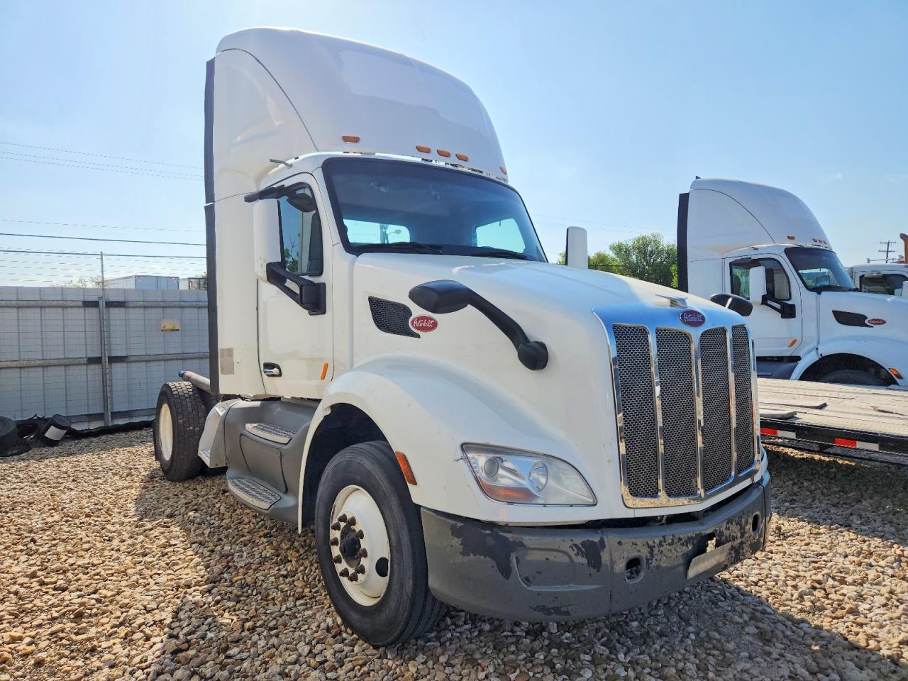 2017 PETERBILT All other VIN 1XPBA48X9HD428828 photo 1