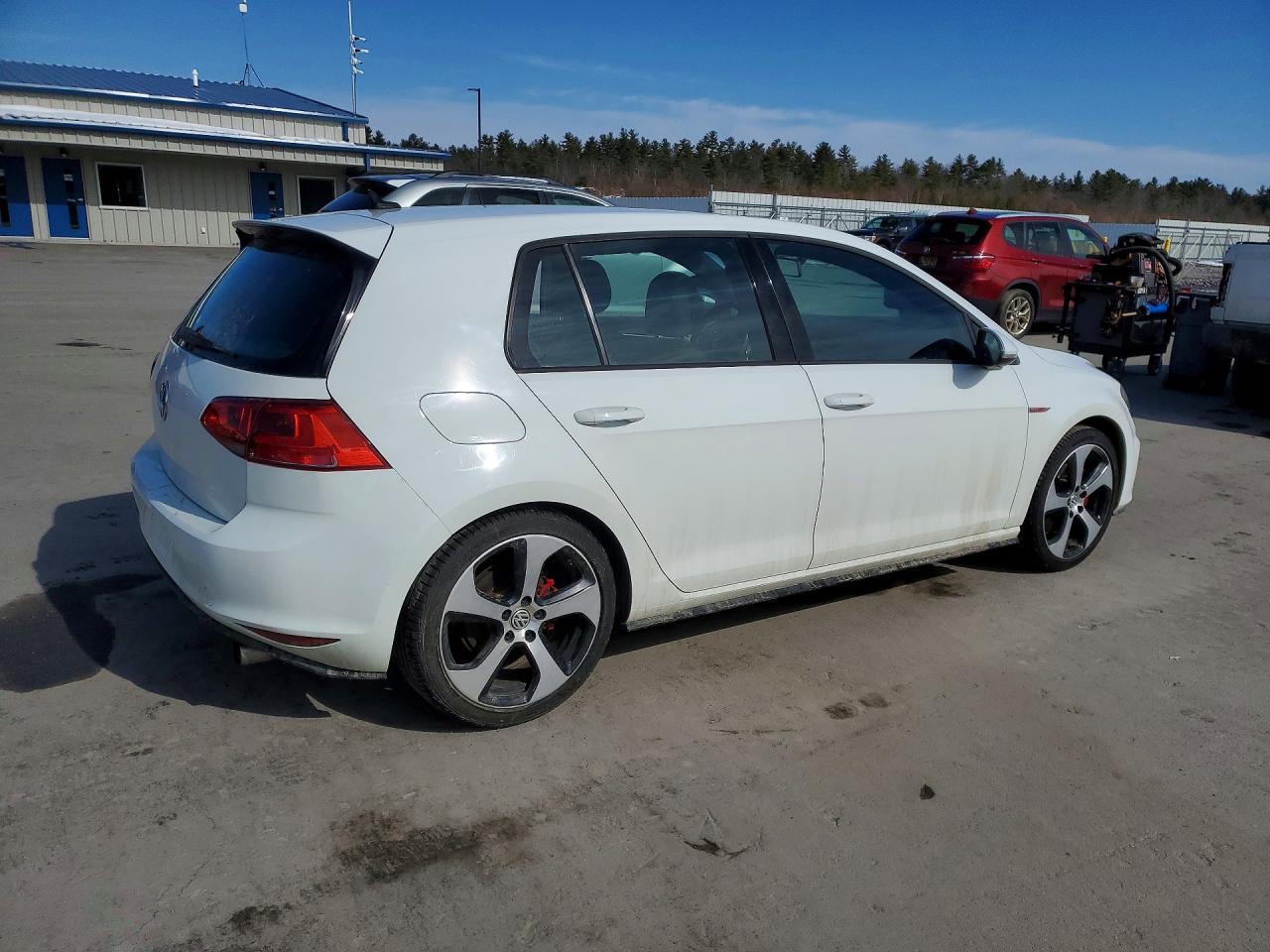 2016 Volkswagen Gti VIN 3VW4T7AU0GM058925 photo 3