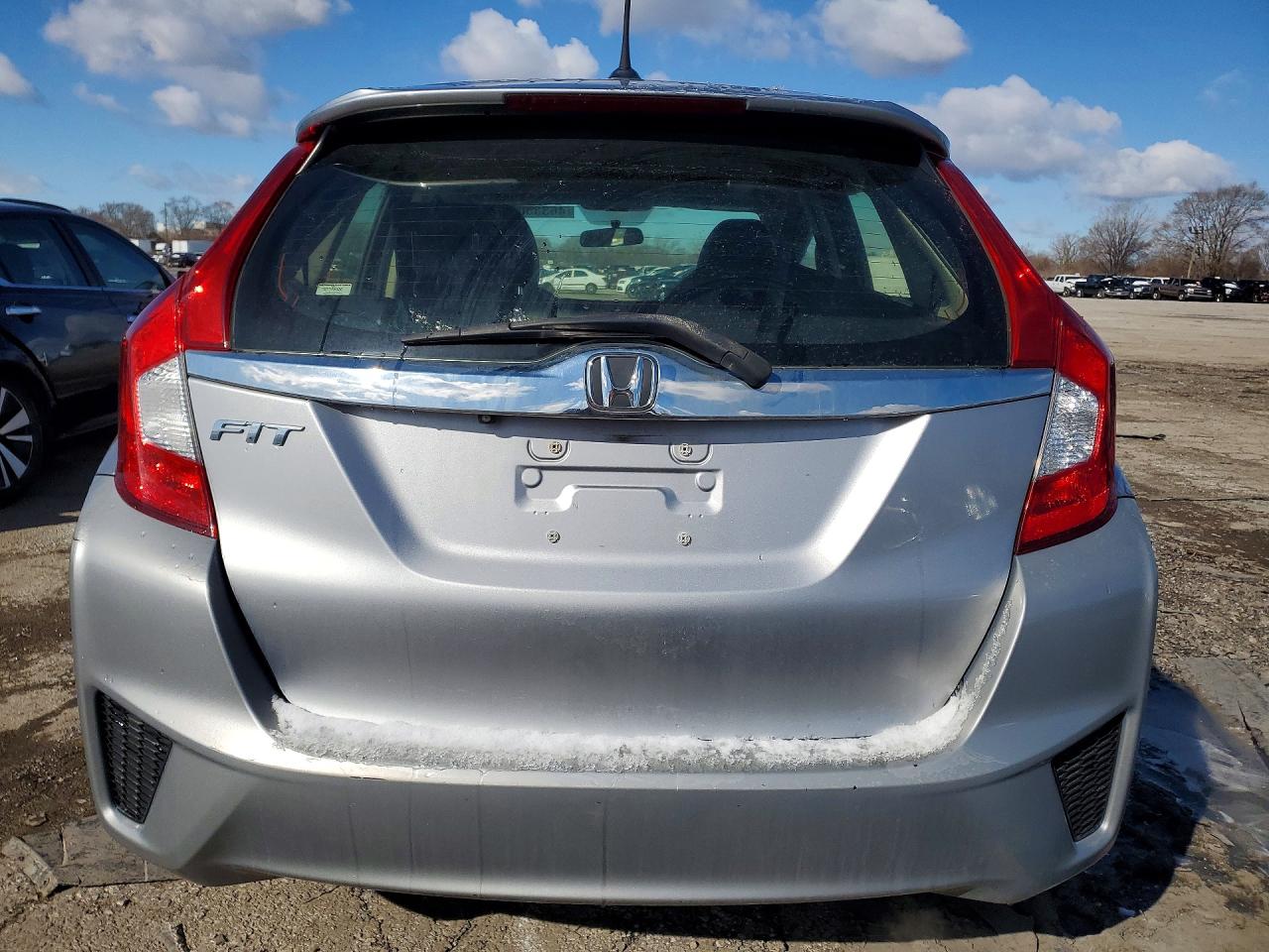 2017 Honda Fit VIN JHMGK5H92HS007703 photo 6