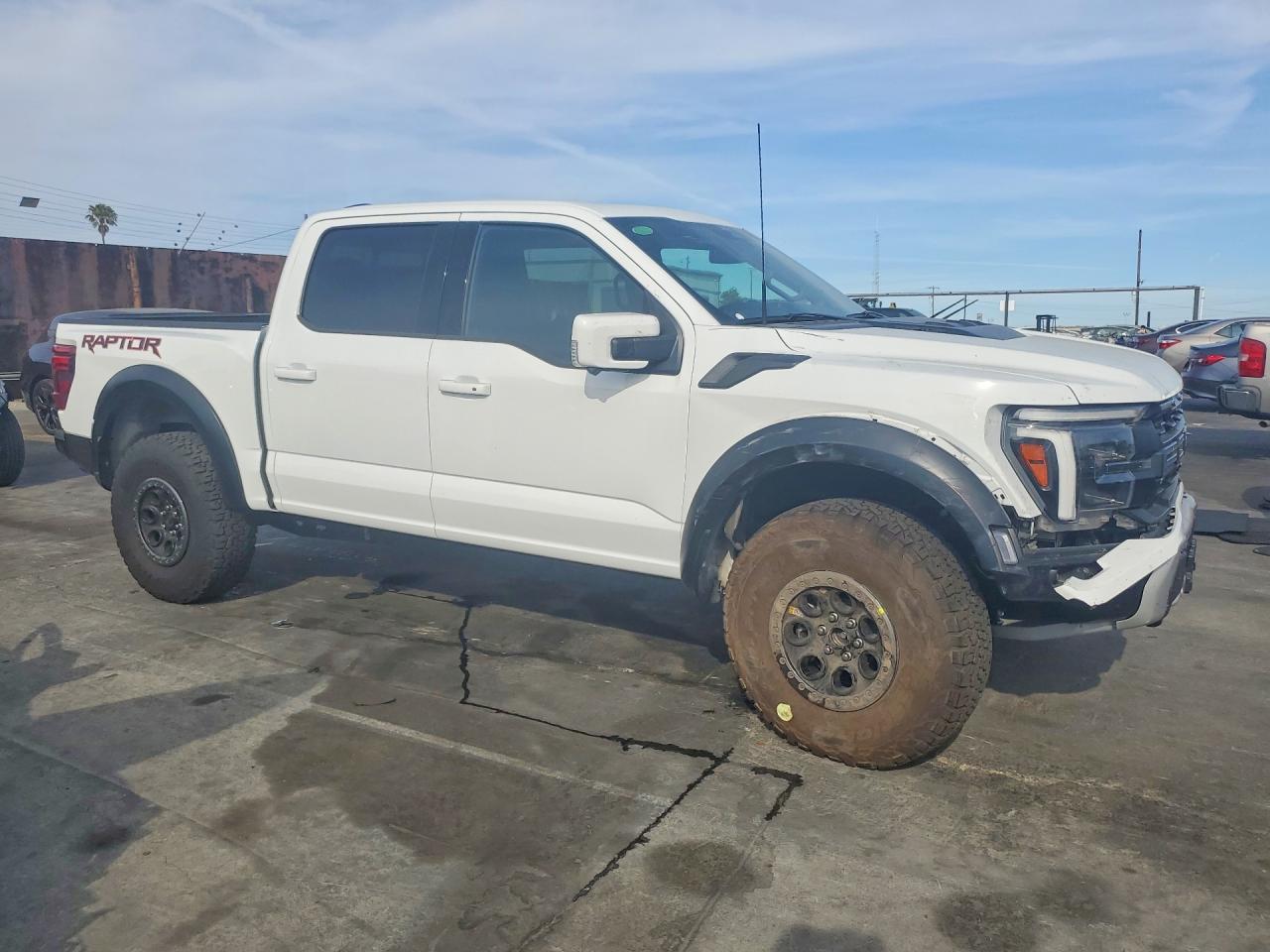 2024 Ford F150 VIN 1FTFW1RG4RFB70127 photo 4