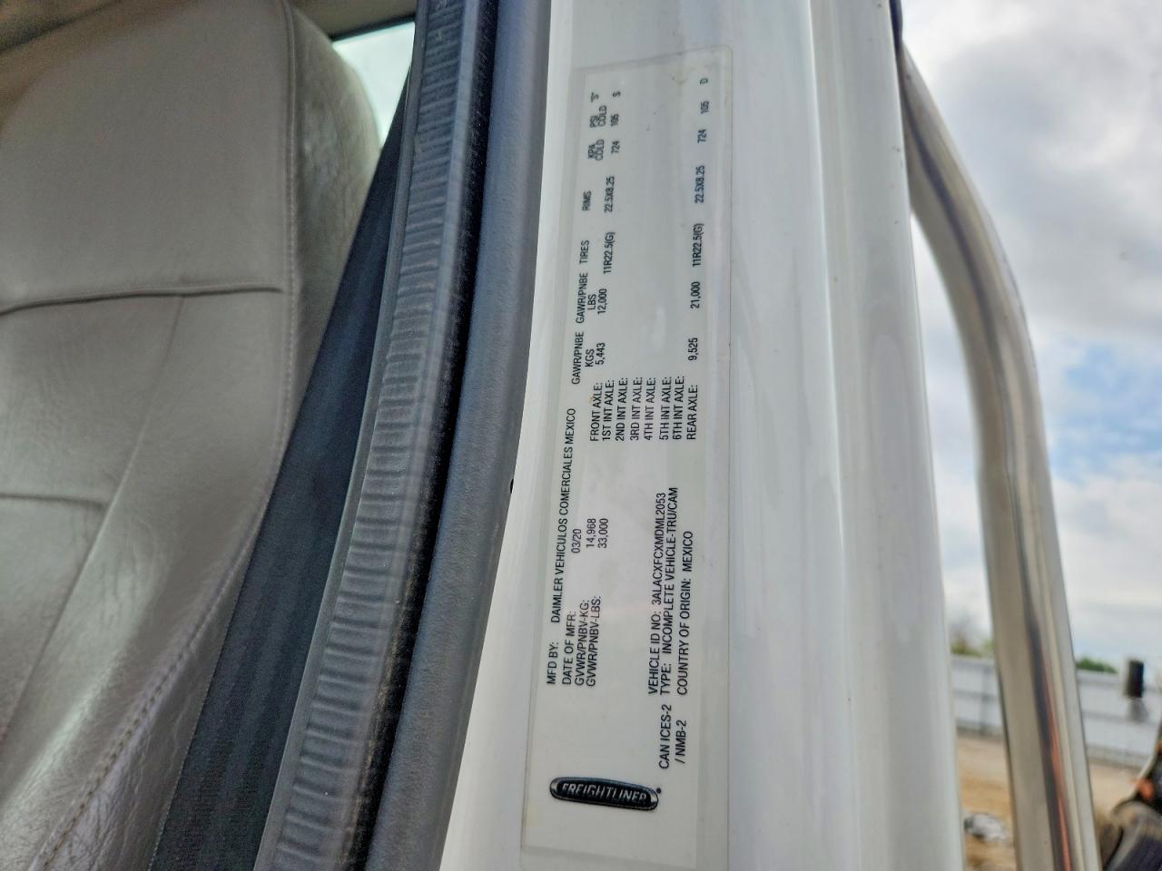 2021 FREIGHTLINER All other VIN 3ALACXFCXMDML2053 photo 10