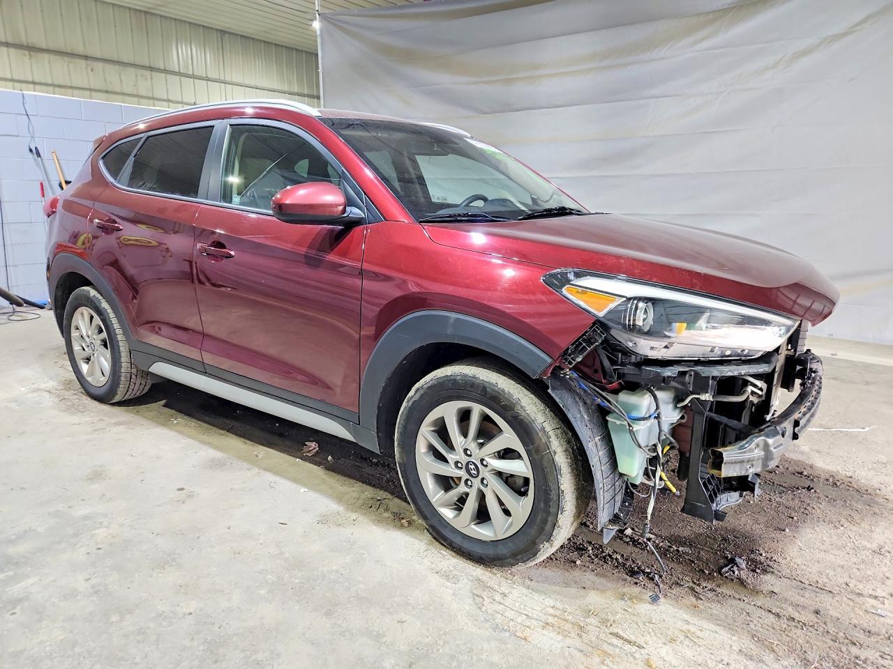 2017 Tucson VIN KM8J3CA46HU519682 photo 4