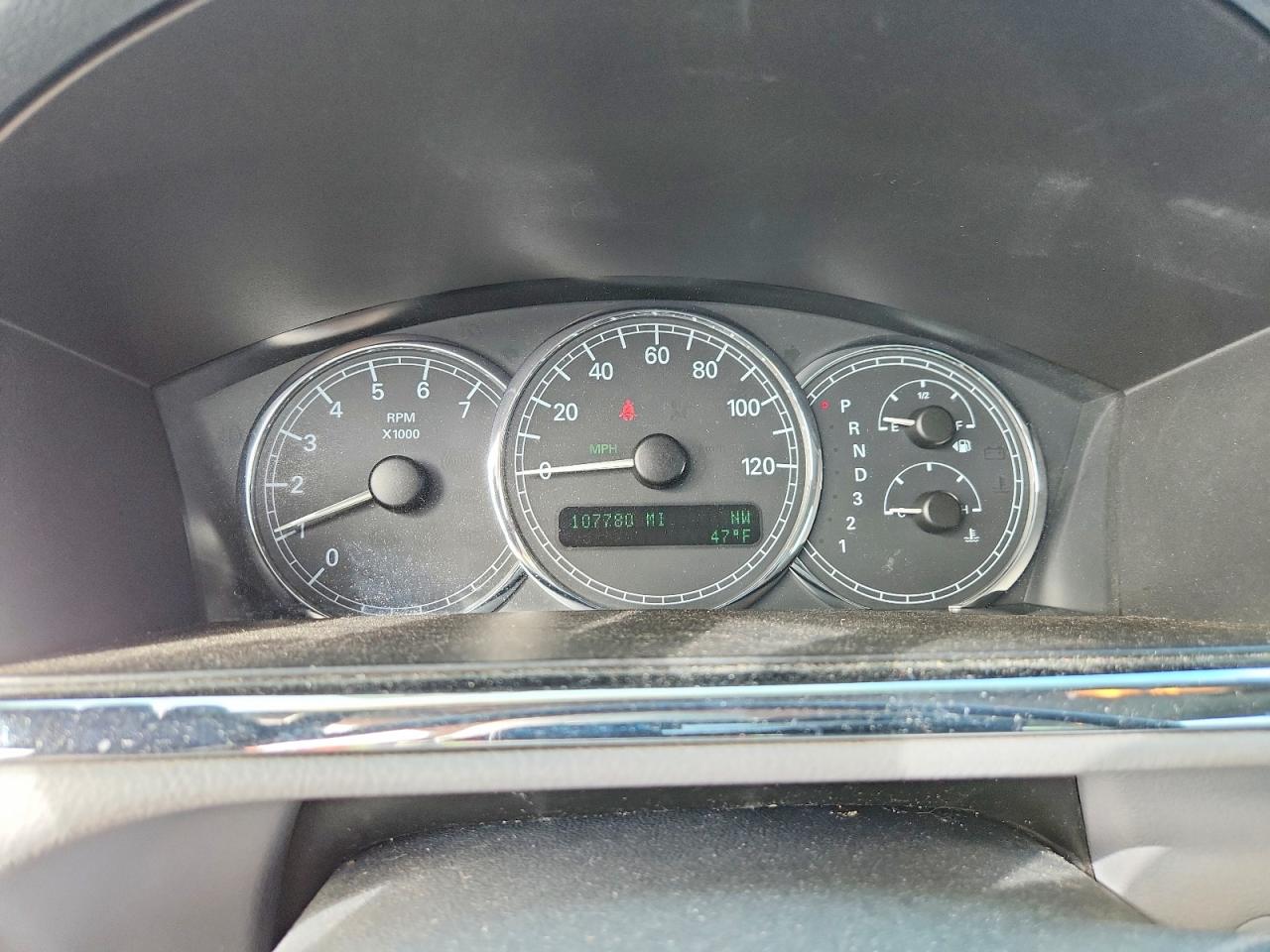 2005 Buick Lacrosse VIN 2G4WD532951247730 photo 9