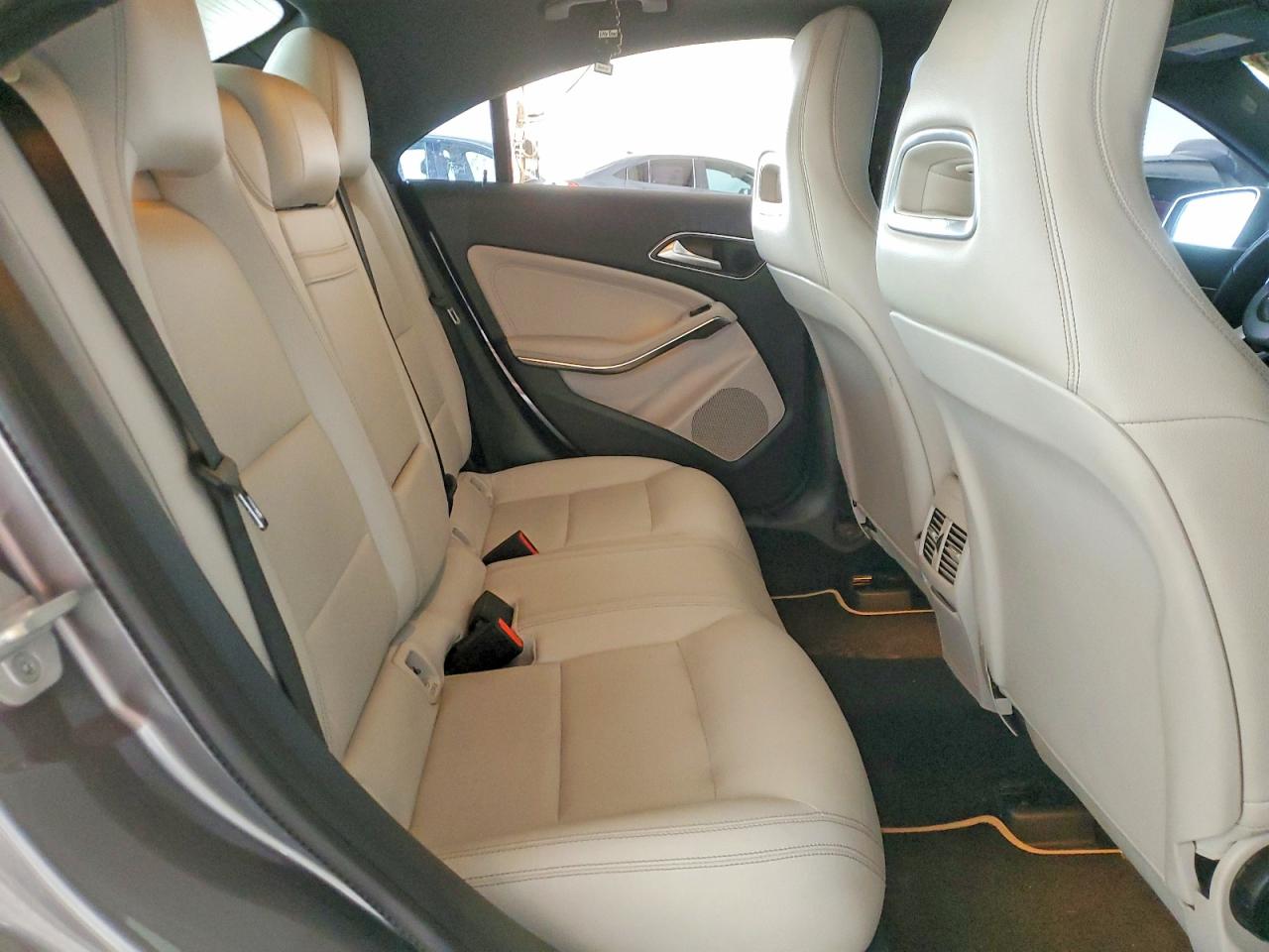2016 Mercedes-Benz Cla-class VIN WDDSJ4EB9GN355825 photo 10