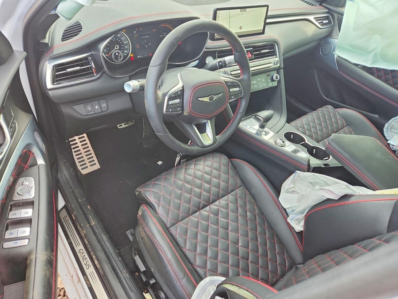 2024 Genesis G70 VIN KMTG54SE0RU140959 photo 8