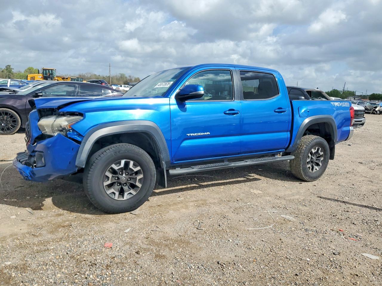 2018 Toyota Tacoma VIN 3TMCZ5AN9JM161150 photo 1