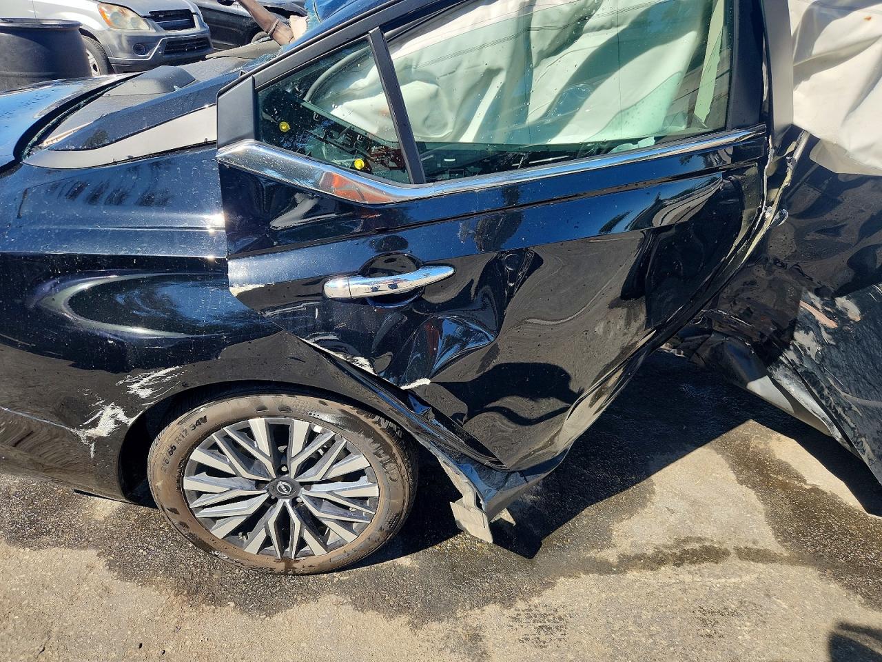2025 Nissan Altima VIN 1N4BL4DV3SN392447 photo 10