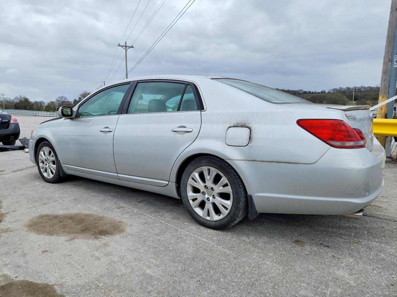 2008 Toyota Avalon VIN 4T1BK36B48U315445 photo 2