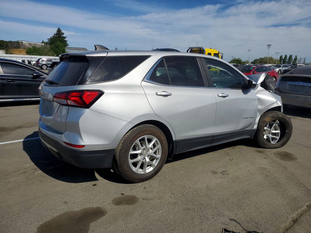 2022 CHEVROLET Equinox VIN 3GNAXUEV4NL207357 photo 3