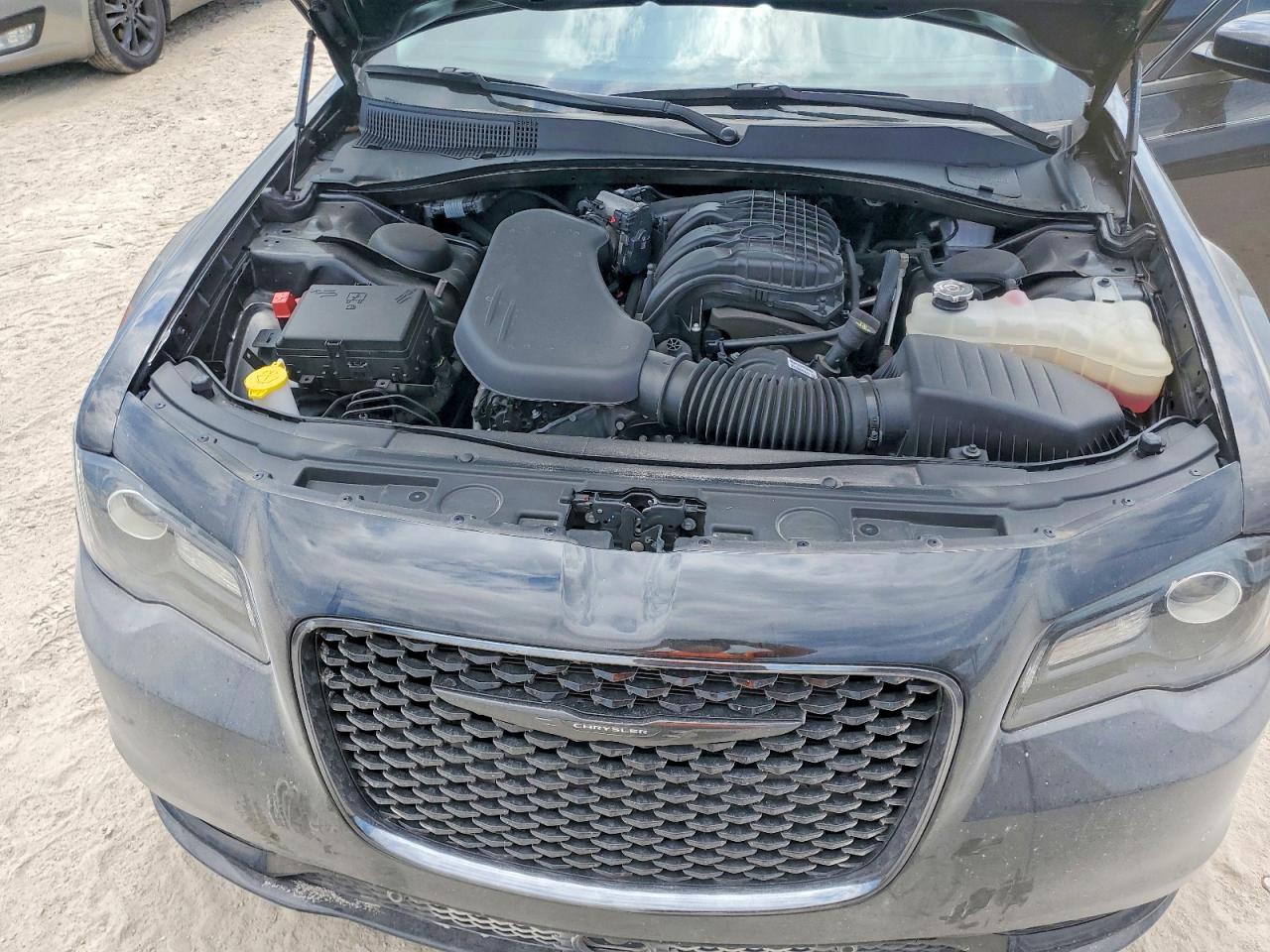 2023 CHRYSLER 300 VIN 2C3CCAAGXPH676732 photo 11