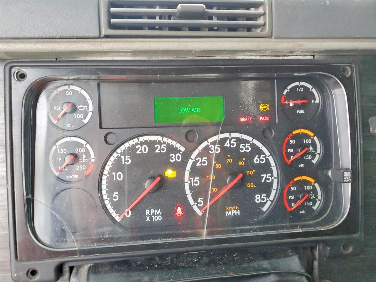 2007 FREIGHTLINER All other VIN 1FUJA6CKX7LU77148 photo 8