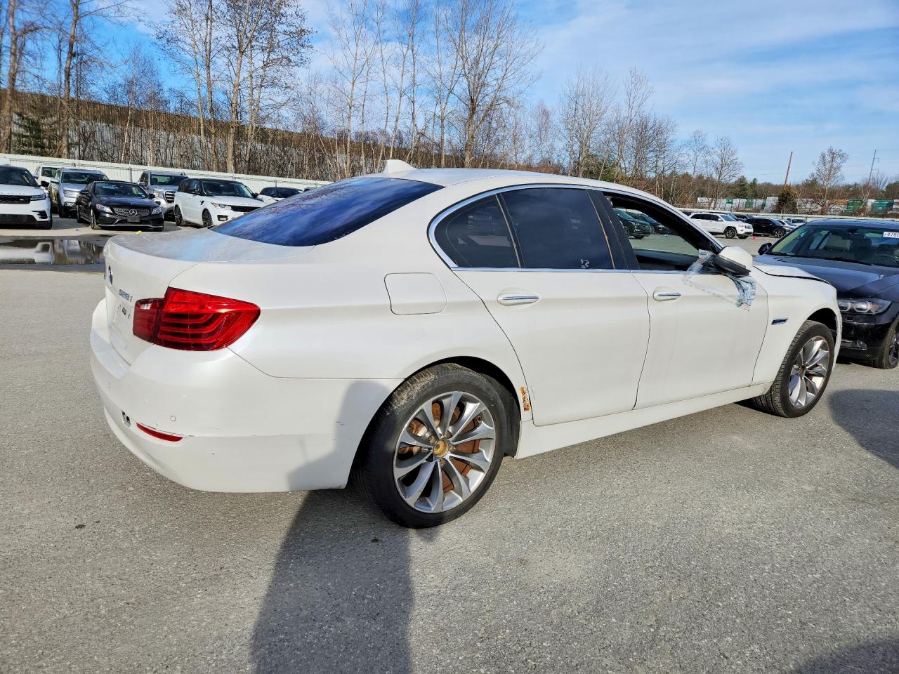 2016 BMW 5 series VIN WBA5A7C55GG150087 photo 3