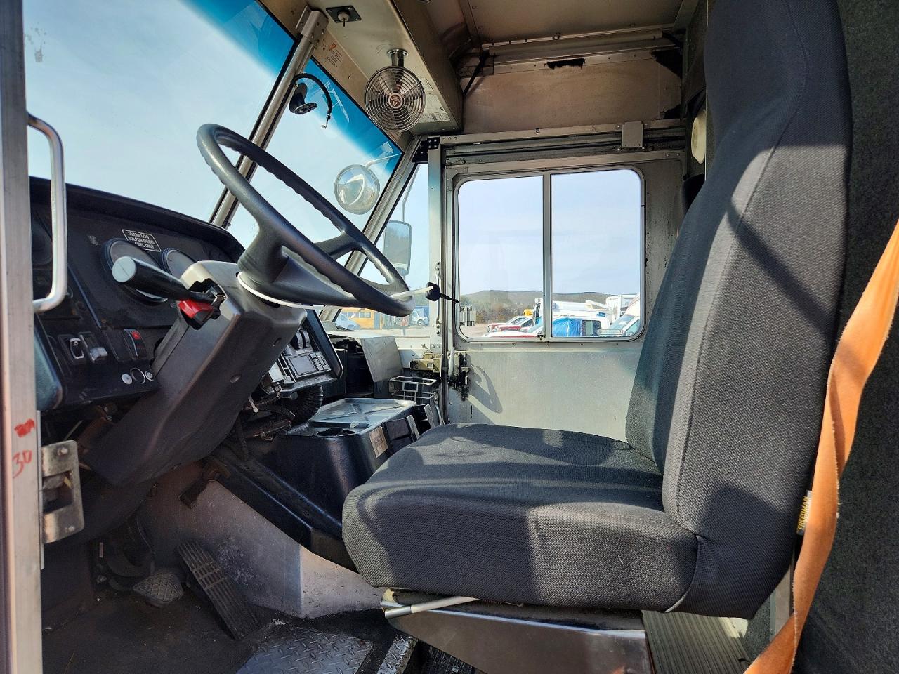 2007 FREIGHTLINER All other VIN 4UZACCCP57CZ86801 photo 7