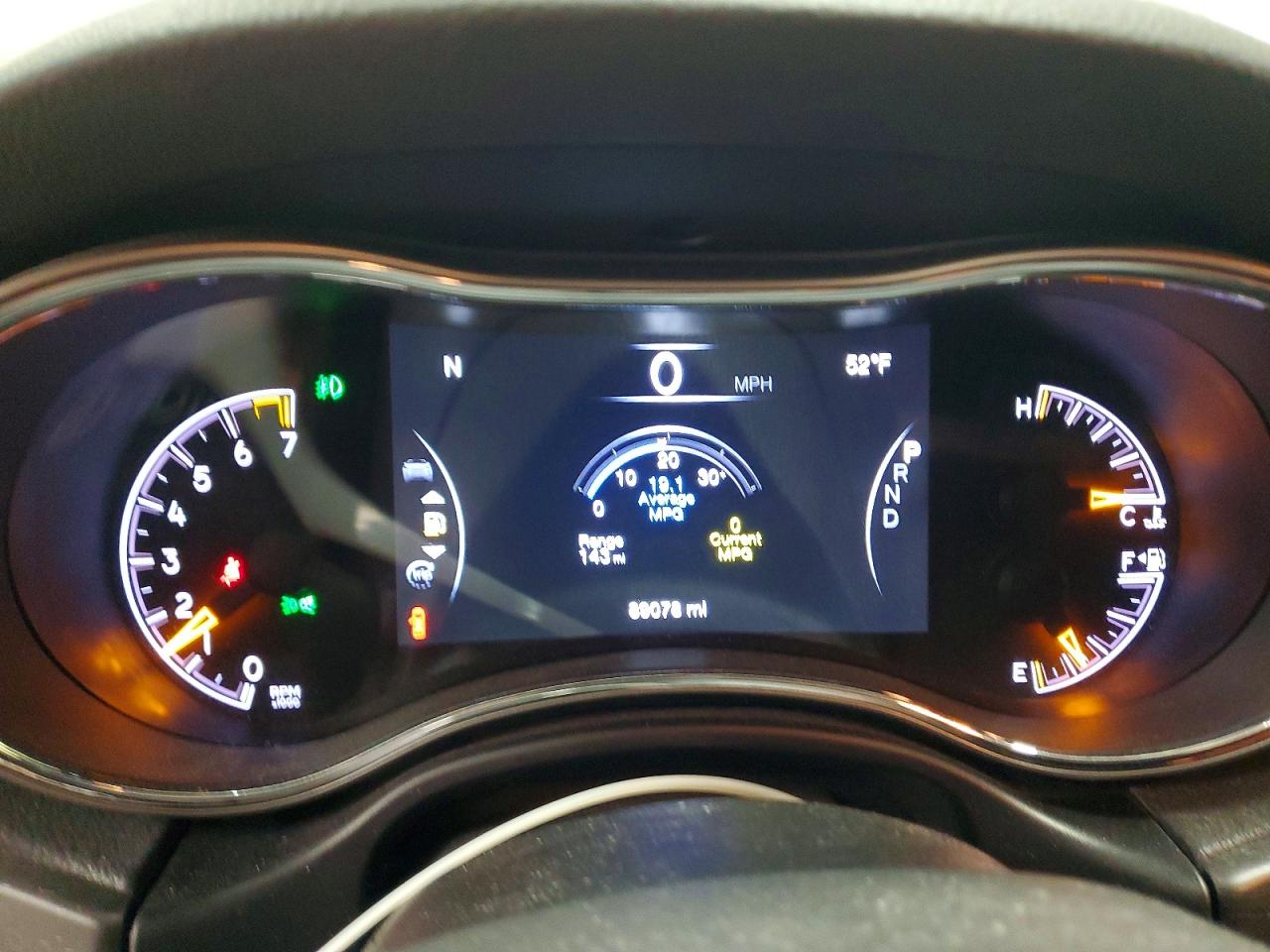 2018 Jeep Grand cher VIN 1C4RJFAG3JC407698 photo 9