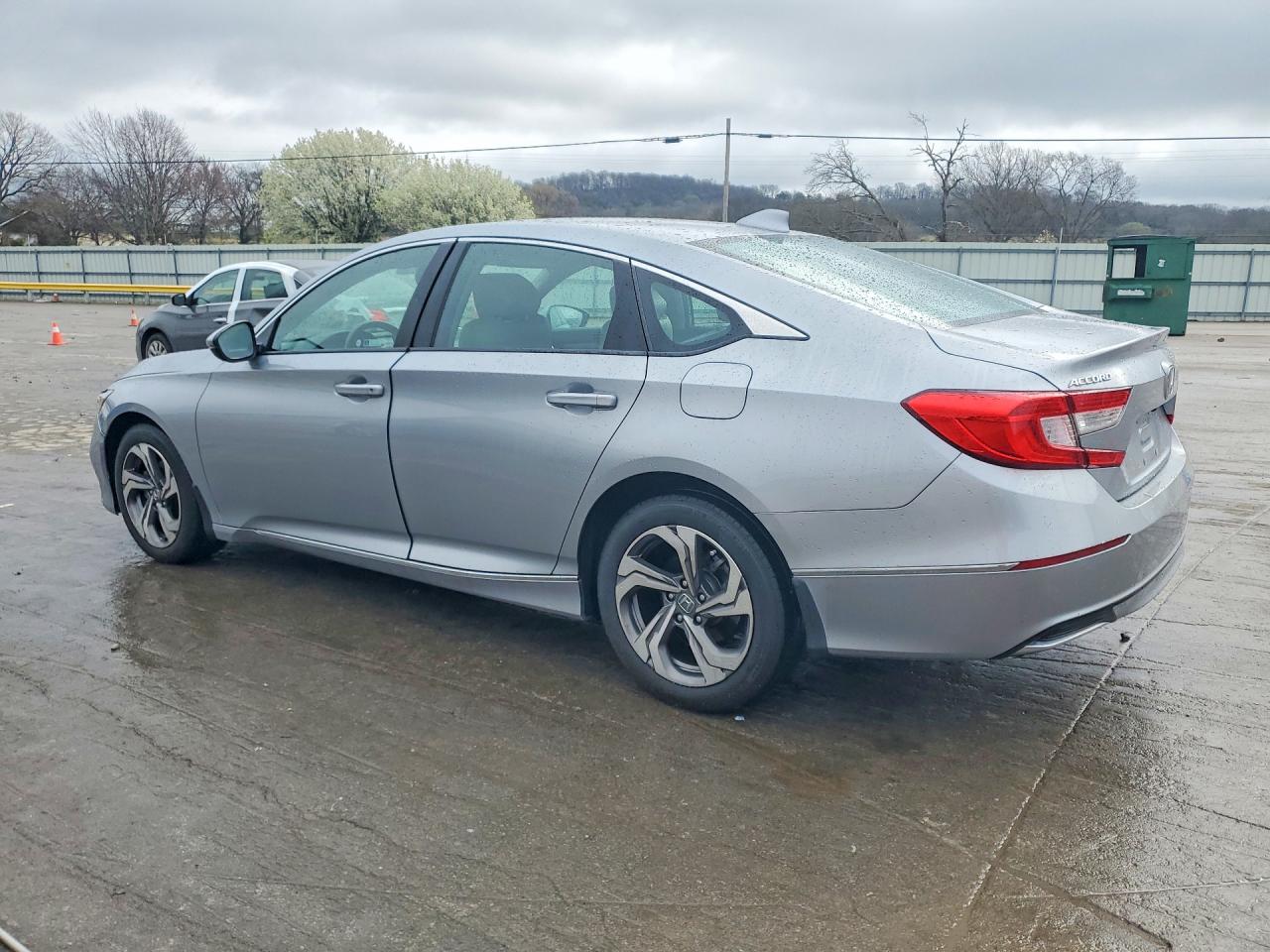 2020 Honda Accord VIN 1HGCV1F53LA013574 photo 2