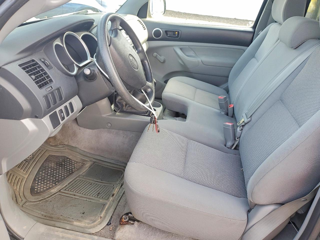 2011 Toyota Tacoma VIN 5TFNX4CNXBX002963 photo 7