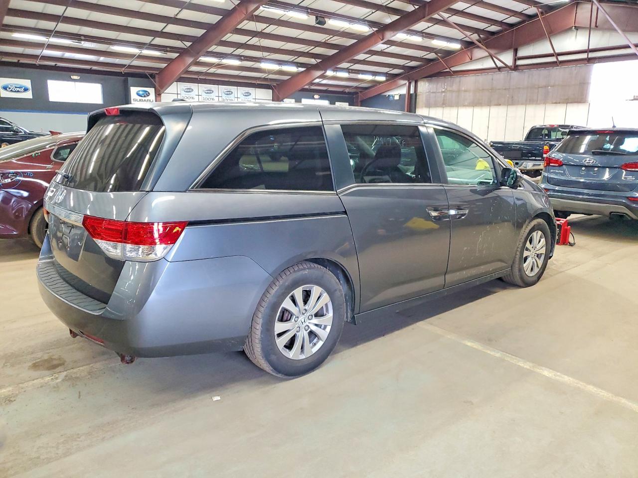 2017 Honda Odyssey VIN 5FNRL5H62HB014709 photo 3