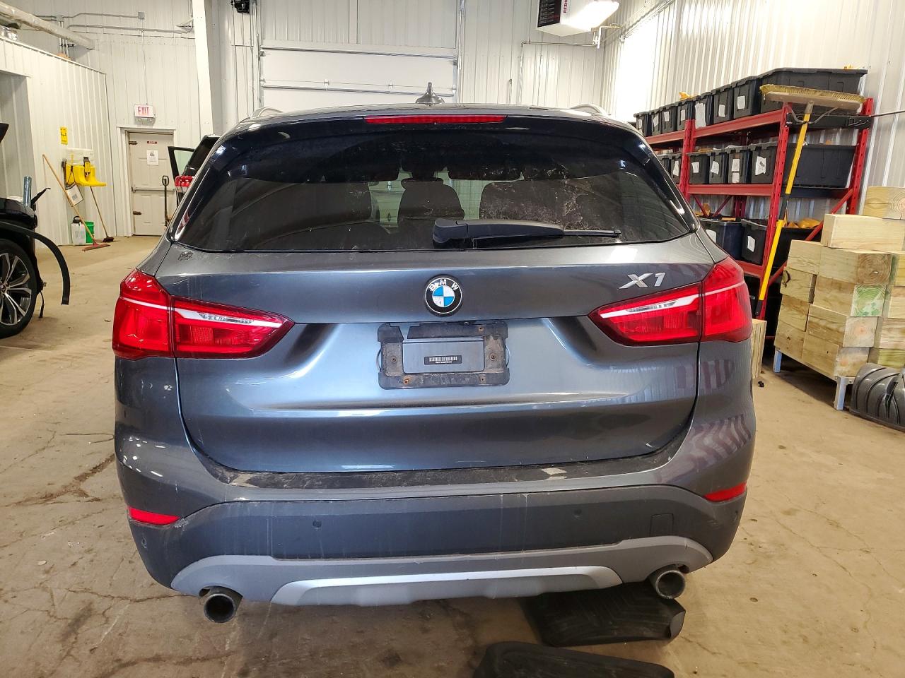 2016 BMW X1 VIN WBXHT3C30GP884589 photo 6