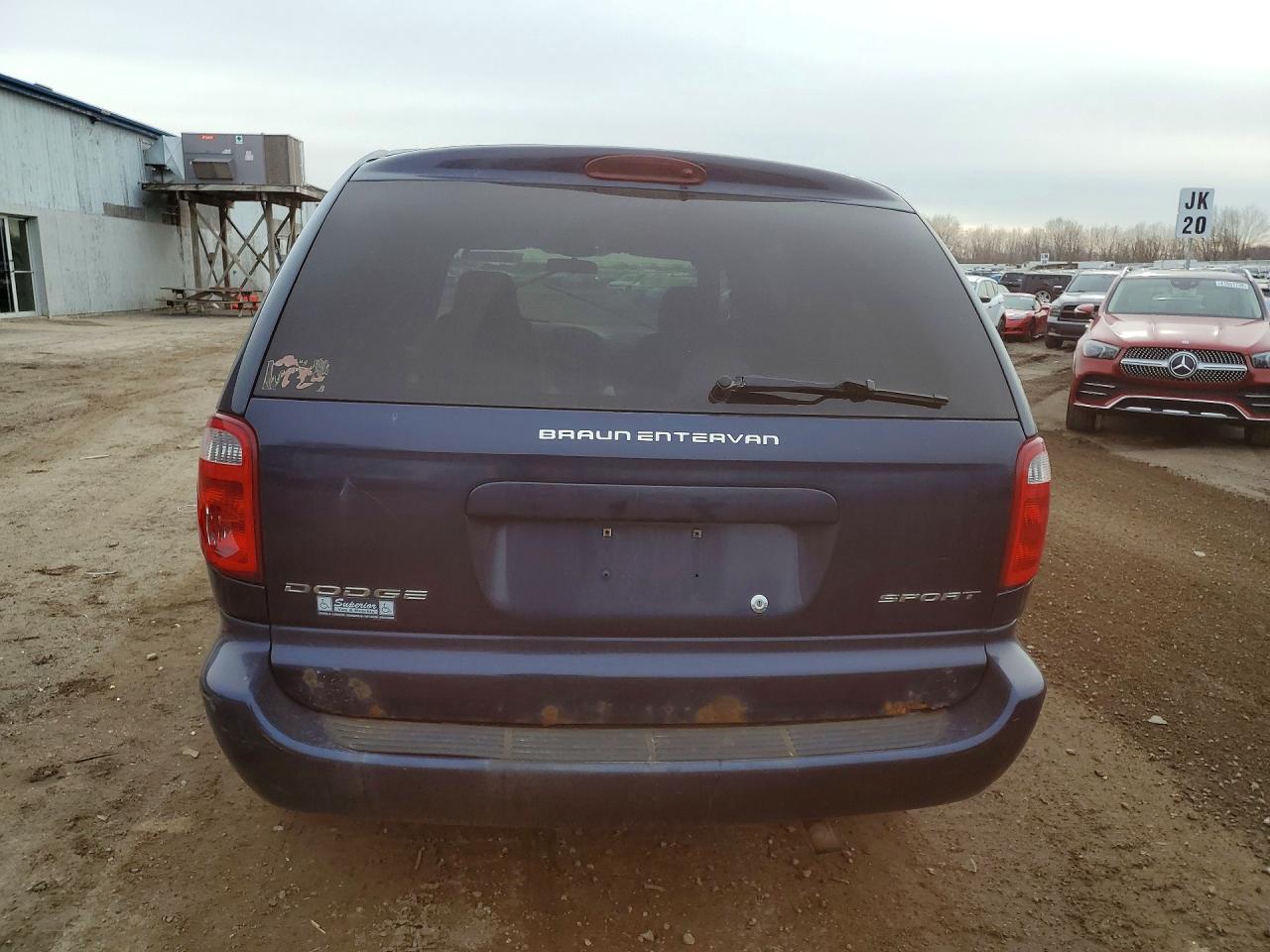 2003 Dodge Caravan VIN 2D4GP44R33R381673 photo 6
