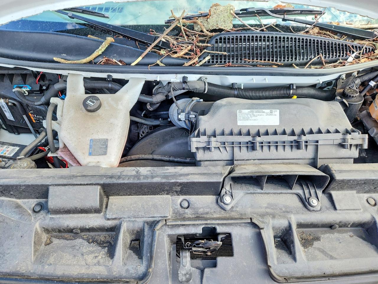 2023 GMC Savana VIN 1GTW7AFP1P1179511 photo 12