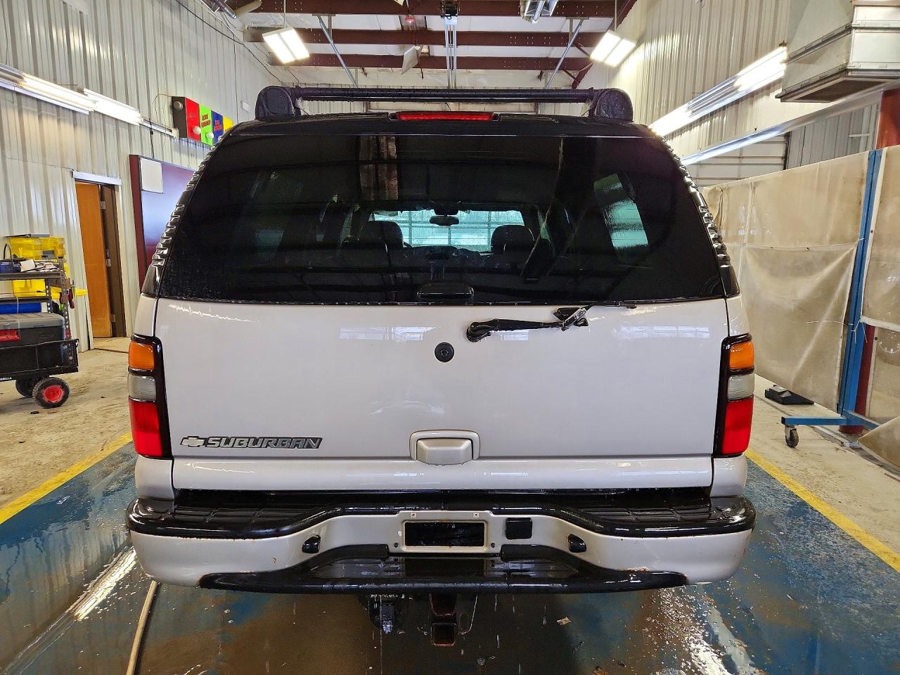 2006 Chevrolet Suburban VIN 3GNFK16U56G114849 photo 6