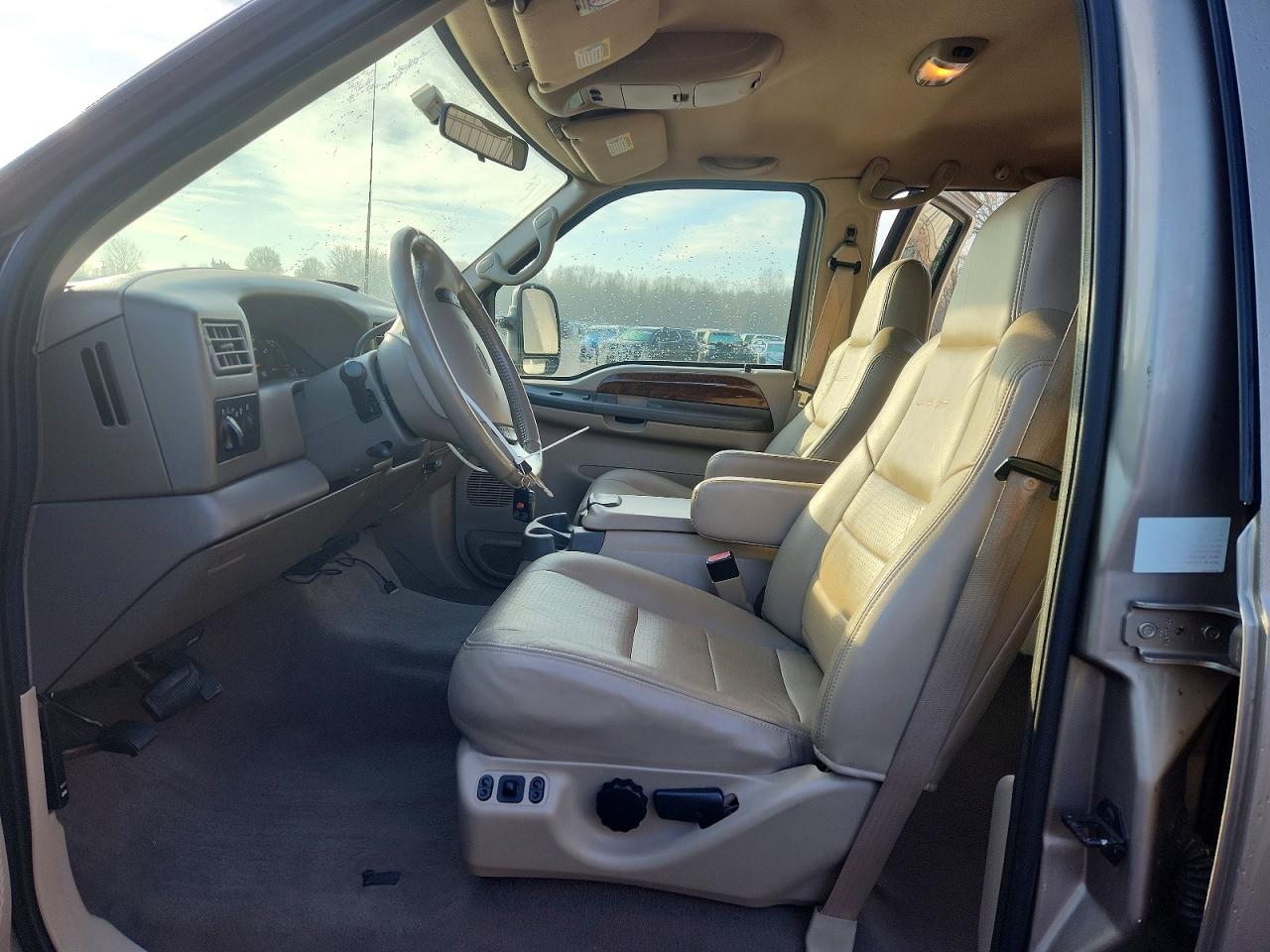 2002 Ford F250 VIN 1FTNW21F92EC17281 photo 7