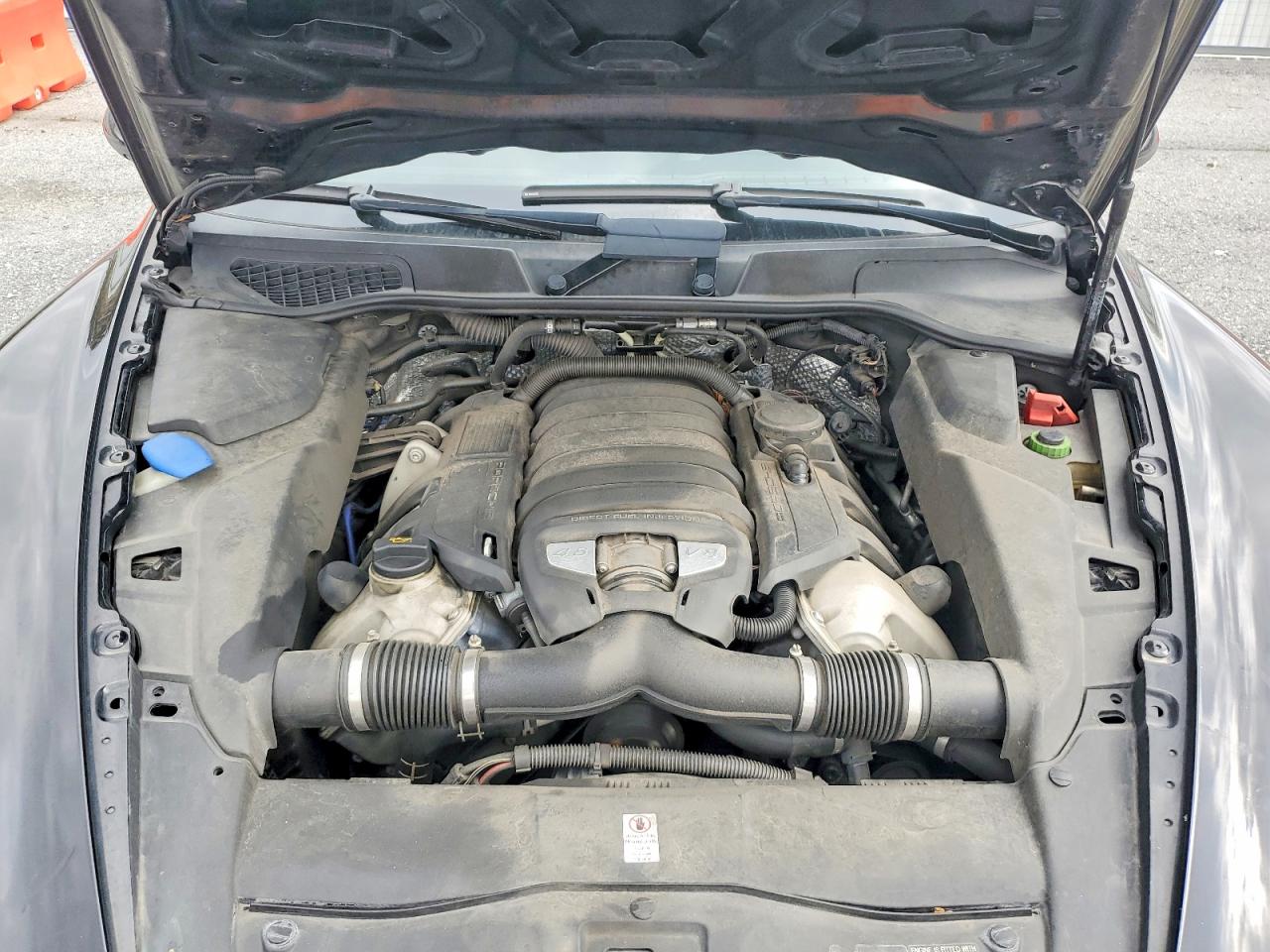 2014 Porsche Cayenne s VIN WP1AB2A28ELA55133 photo 12
