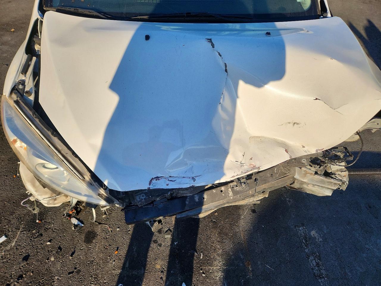 2011 Mazda 5 VIN JM1CW2DL1C0109003 photo 12