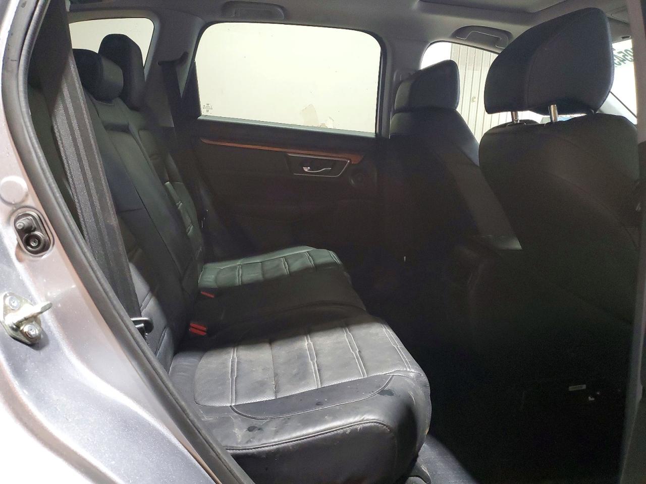 2018 Honda Crv VIN 7FARW1H80JE026806 photo 11