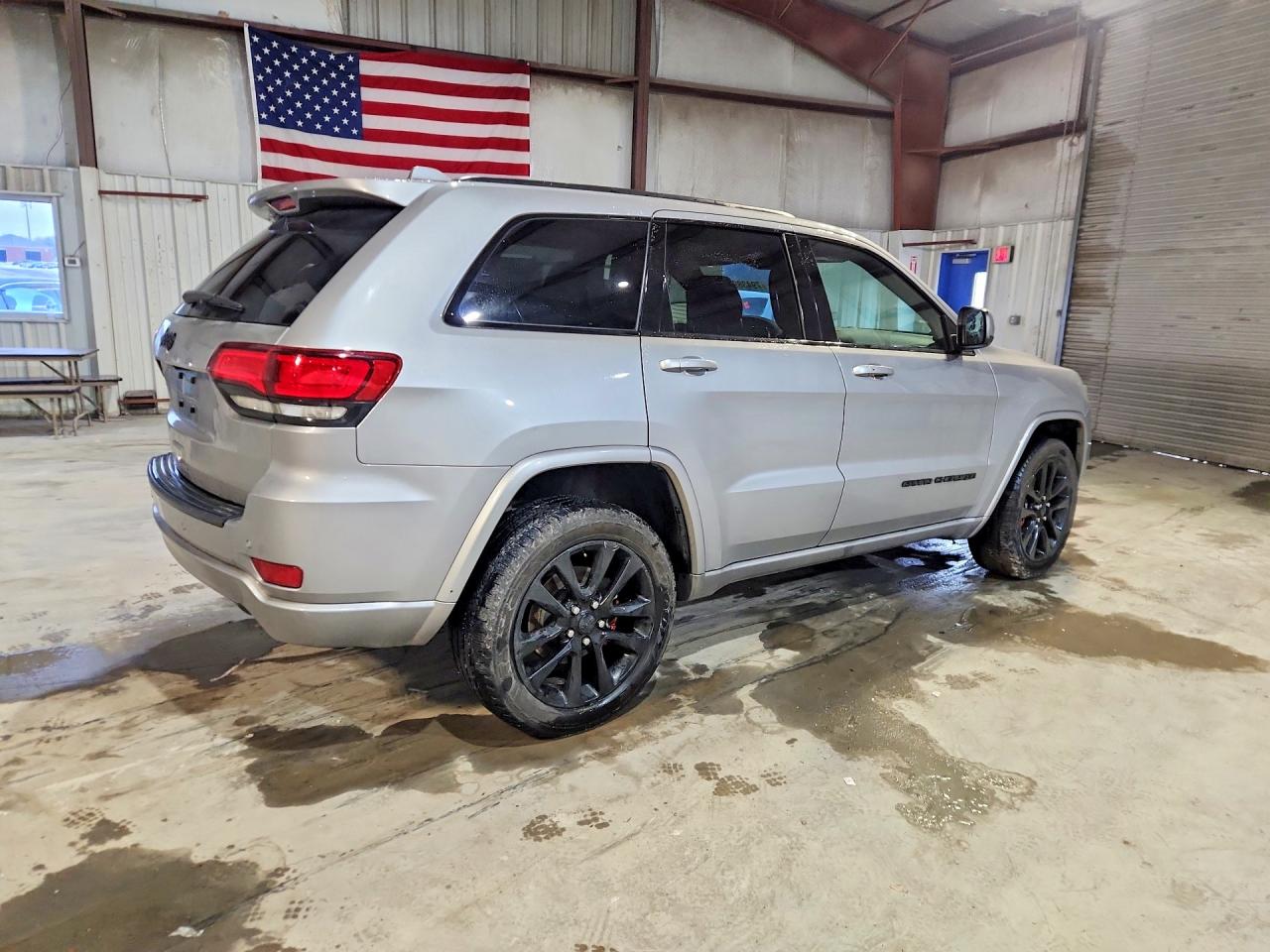 2019 Jeep Grand cher VIN 1C4RJFAGXKC729983 photo 3