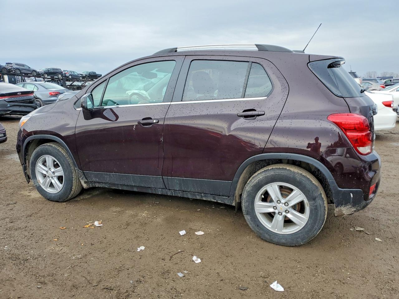 2011 CHEV Trax VIN KL7CJLSB8LB323230 photo 2
