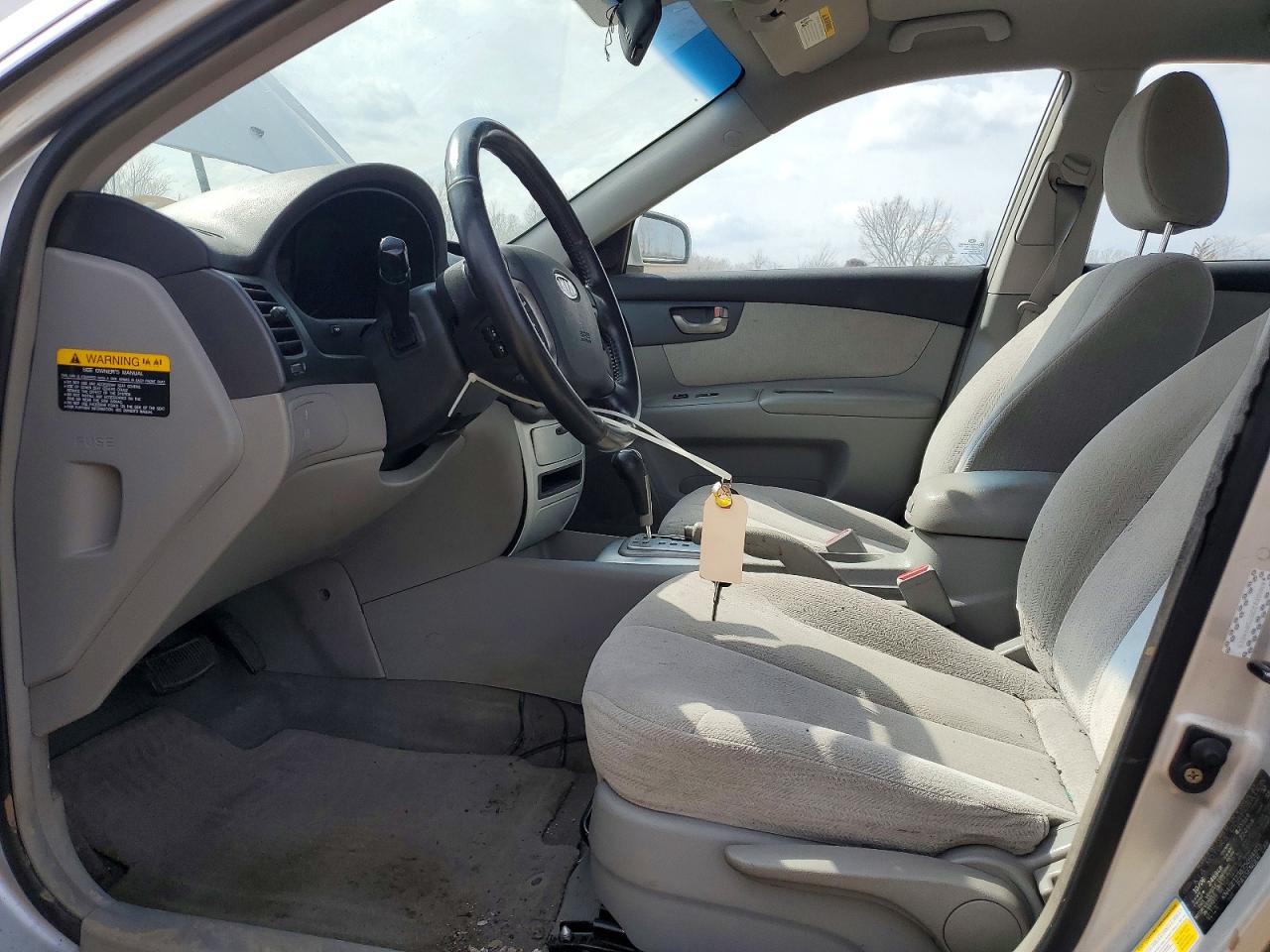 2007 Kia Optima VIN KNAGE123875094815 photo 7