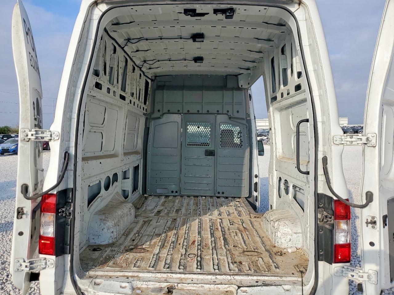 2016 Nissan Nv VIN 1N6BF0LY1GN806464 photo 10