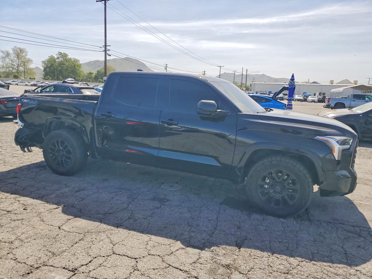 2023 Toyota Tundra VIN 5TFLA5DB9PX057933 photo 4
