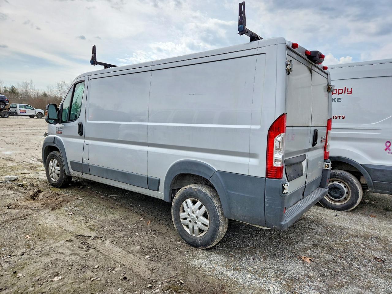 2014 Ram Promaster VIN 3C6TRVAG3EE123177 photo 2