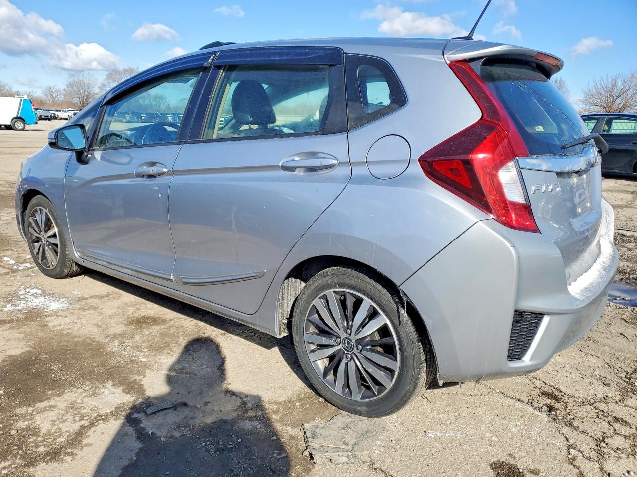 2017 Honda Fit VIN JHMGK5H92HS007703 photo 2
