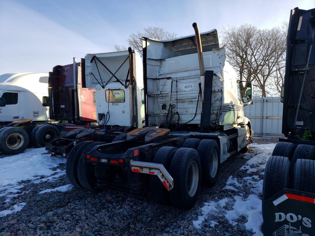 2021 VOLVO All models VIN 4V4WC9EH6MN600040 photo 4