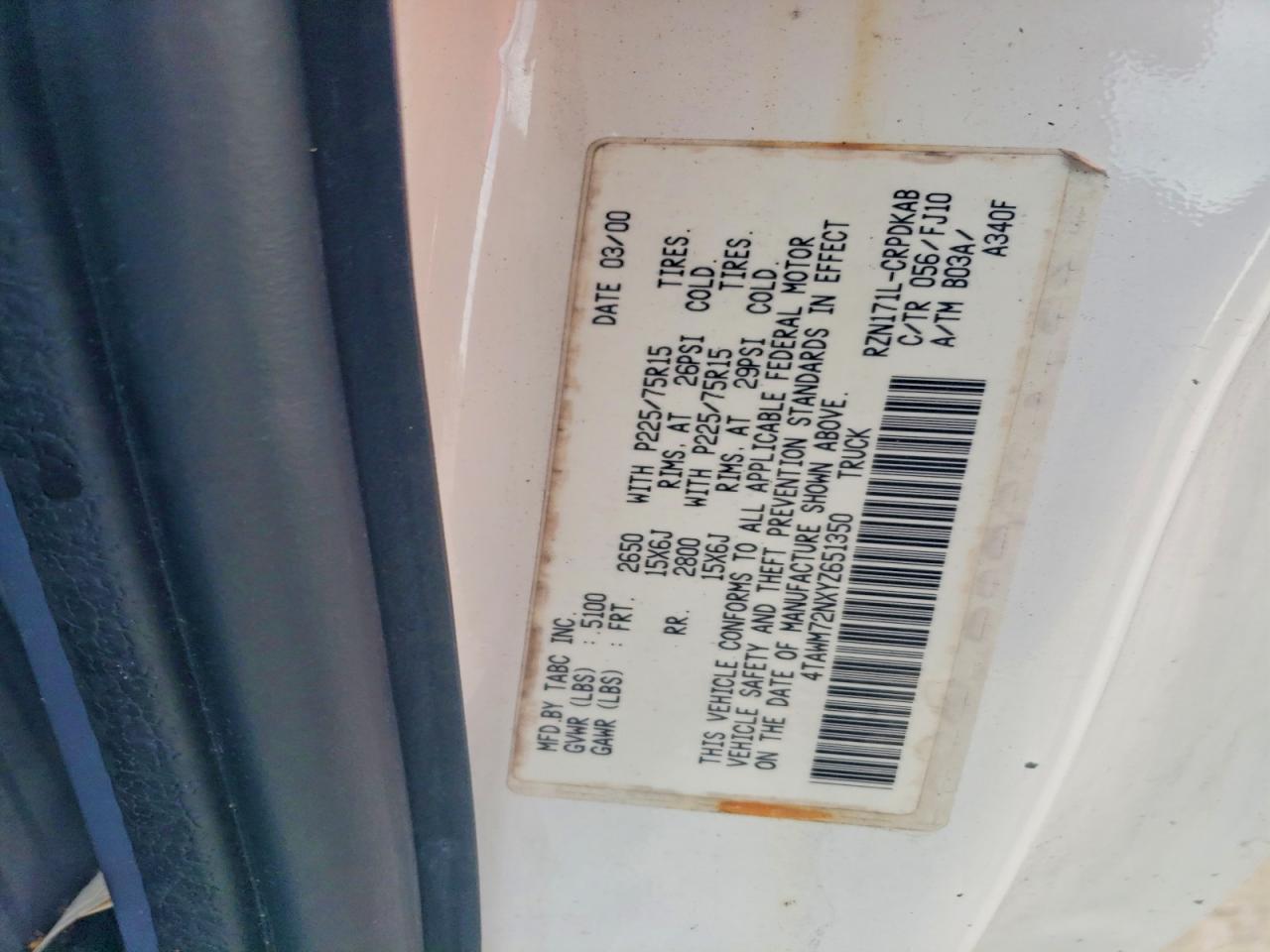 2000 Toyota Tacoma VIN 4TAWM72NXYZ651350 photo 12