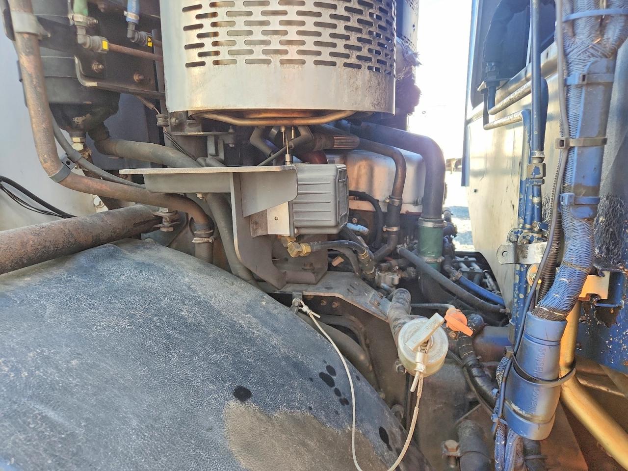 2012 MACK All models VIN 1M2AU04C2CM006209 photo 7