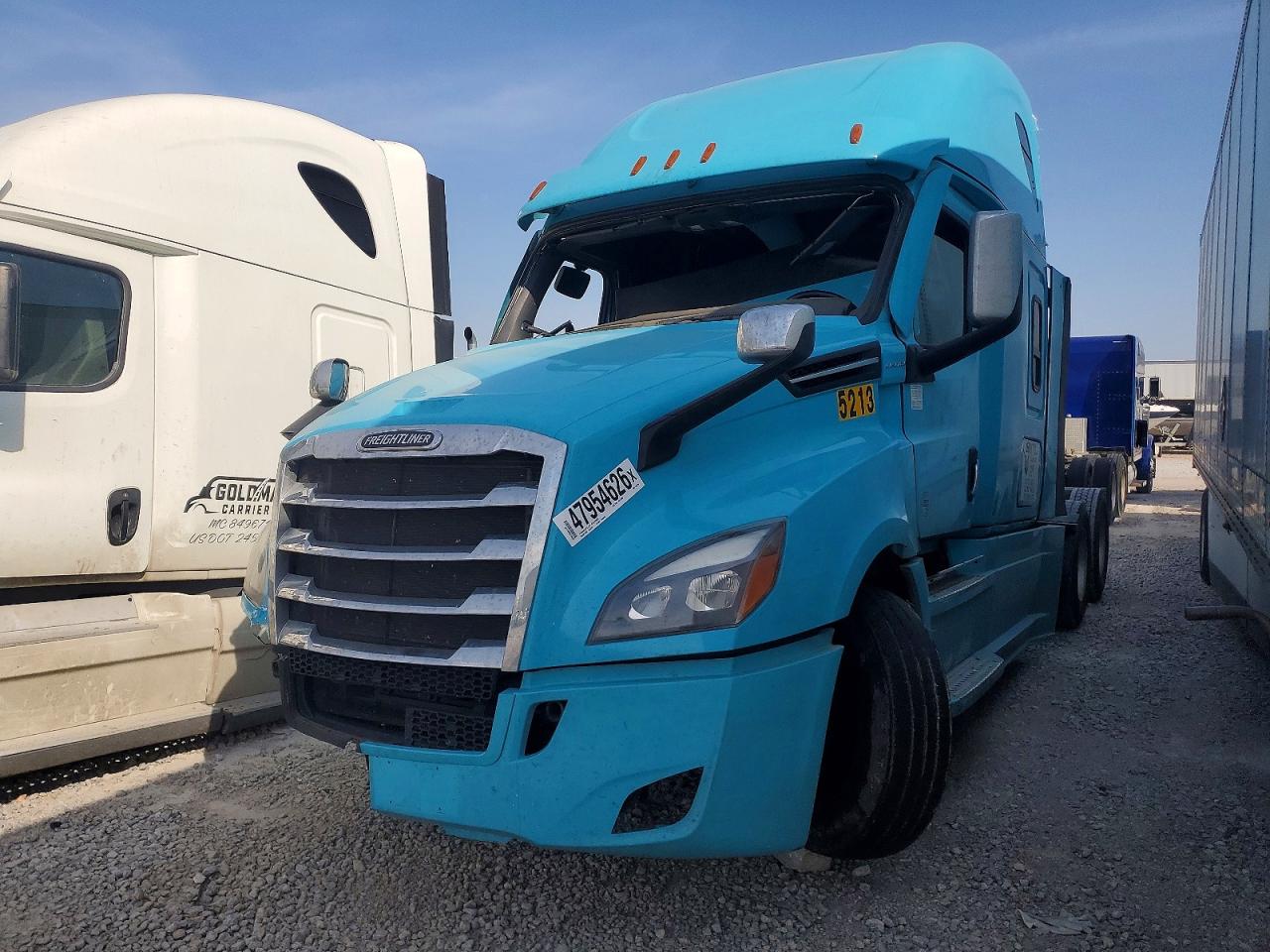 2023 FREIGHTLINER All other VIN 3AKJHHDR7PSNU8720 photo 2