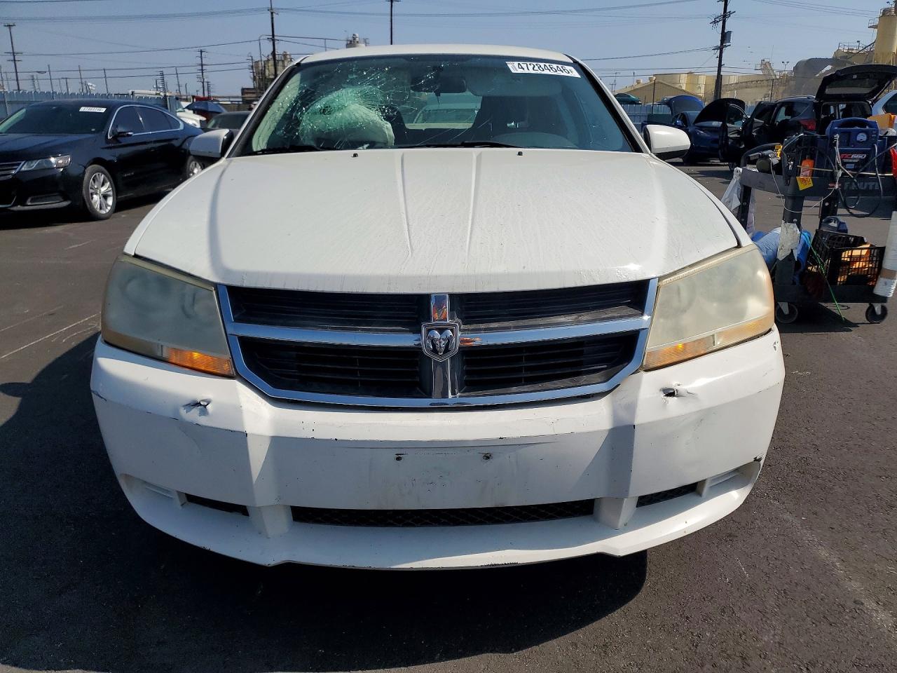 2010 Dodge Avenger VIN 1B3CC1FBXAN236342 photo 5